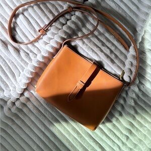 JCrew Ryann Crossbody Shoulder Bag Purse Womens Tan Leather Adjustable